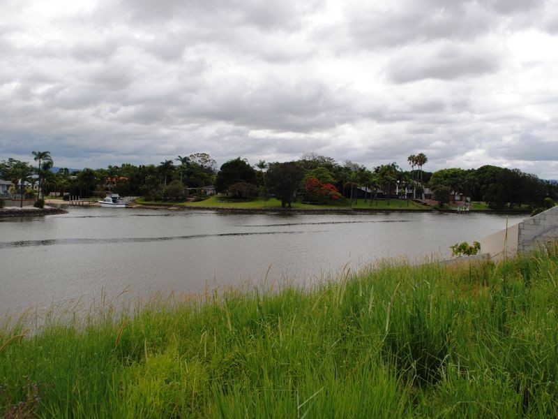 123 Sir Bruce Small Boulevard, Benowa Waters QLD 4217
