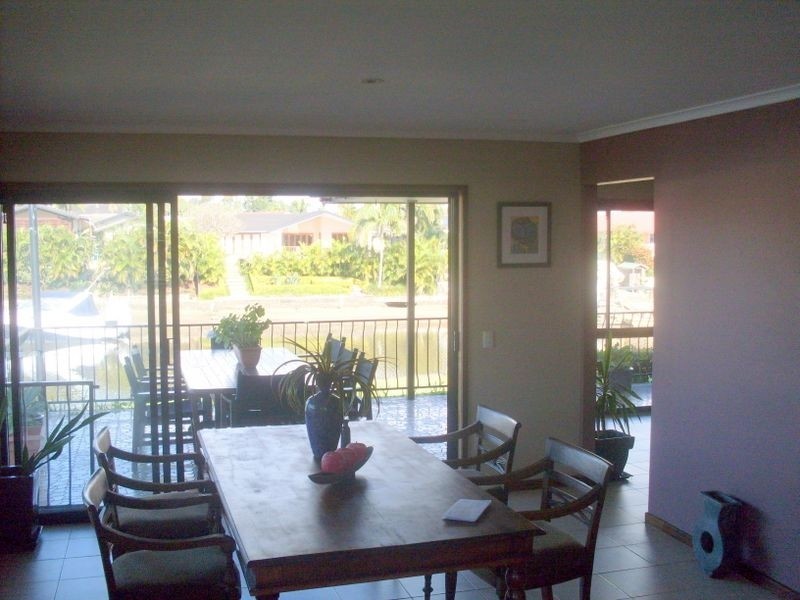 12 Moomba Court, Sorrento QLD 4217