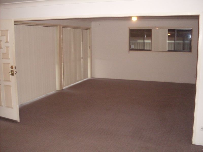 13 Hokitika Street, Broadbeach Waters QLD 4218