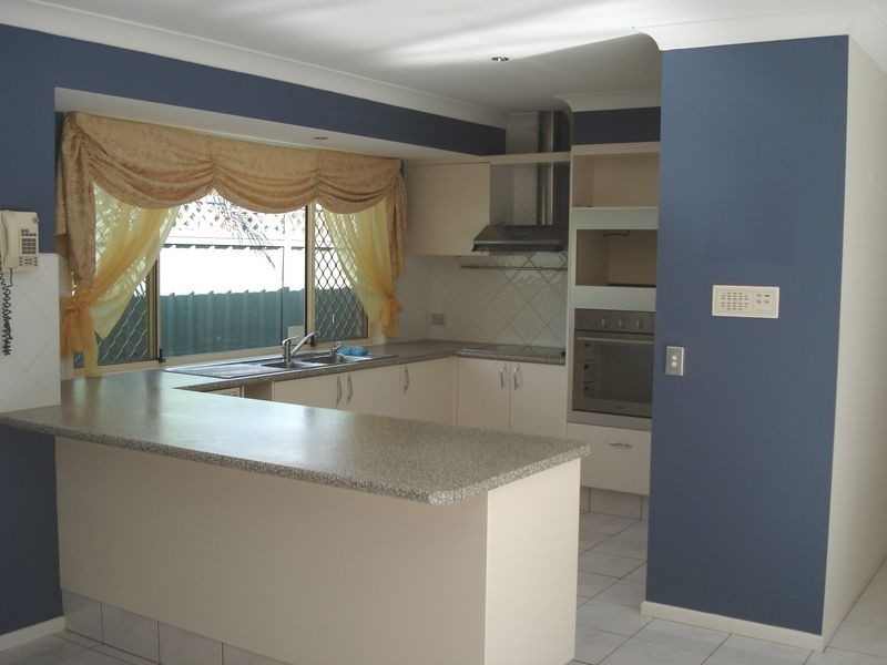 23 Forster Avenue, Sorrento QLD 4217