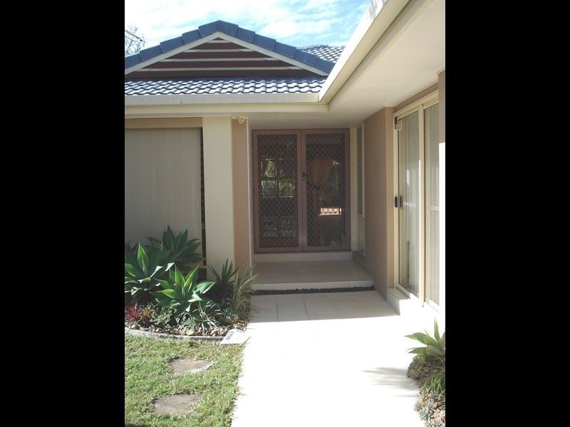 23 Forster Avenue, Sorrento QLD 4217