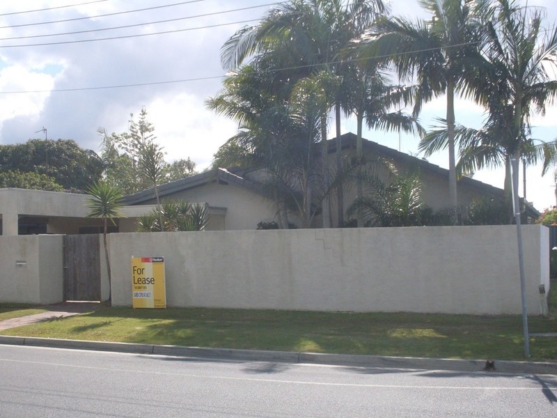 3 Allawah Street, Sorrento QLD 4217