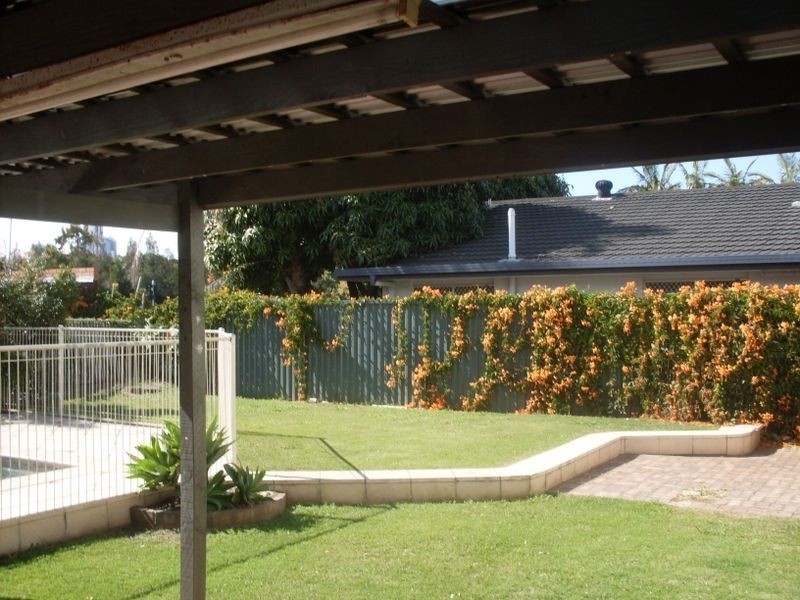 3 Allawah Street, Sorrento QLD 4217