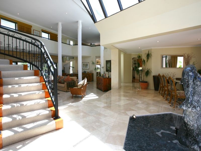 62 Blair Athol Crescent, Sorrento QLD 4217