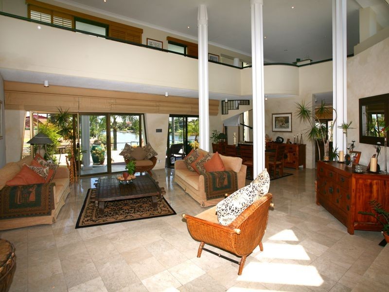 62 Blair Athol Crescent, Sorrento QLD 4217