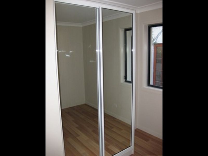 33 Coogeen Street, Sorrento QLD 4217