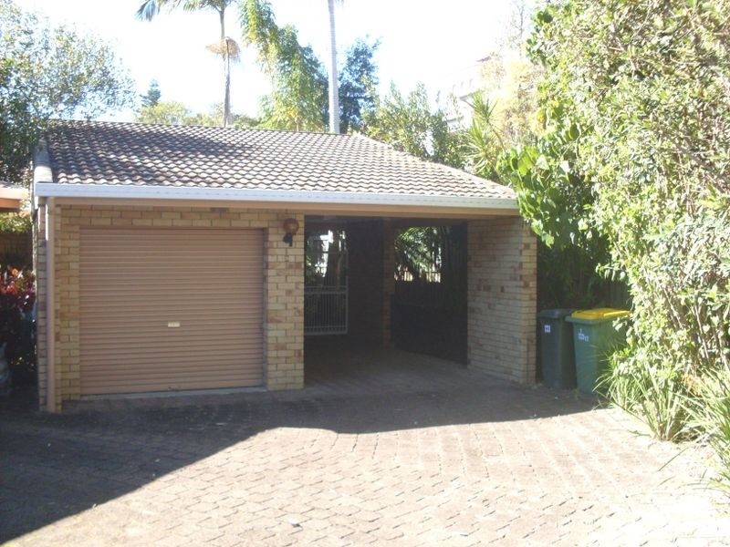 12/7 Wildwood Court, Bundall QLD 4217