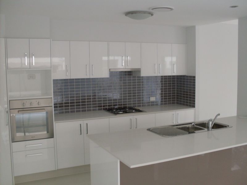 8001A Vista Drive, Benowa QLD 4217