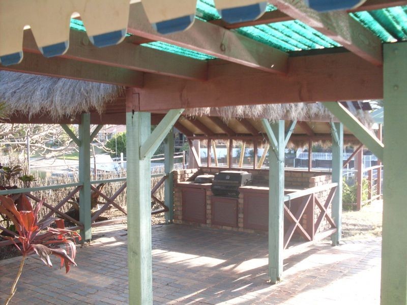 39 Platypus Avenue, Sorrento QLD 4217