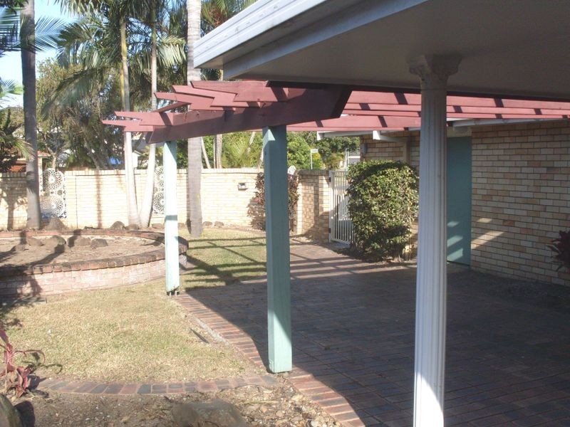 39 Platypus Avenue, Sorrento QLD 4217