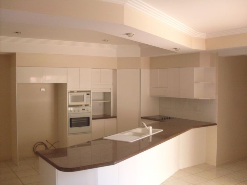 1 Balmoral Avenue, Sorrento QLD 4217