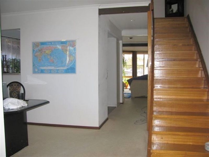 1/12 Orvieto Avenue, Mermaid Waters QLD 4218