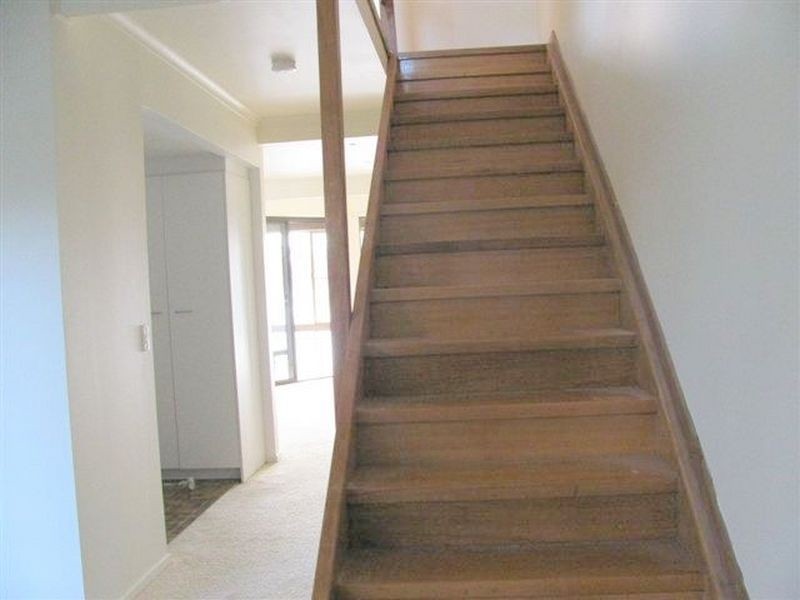 1/12 Orvieto Avenue, Mermaid Waters QLD 4218