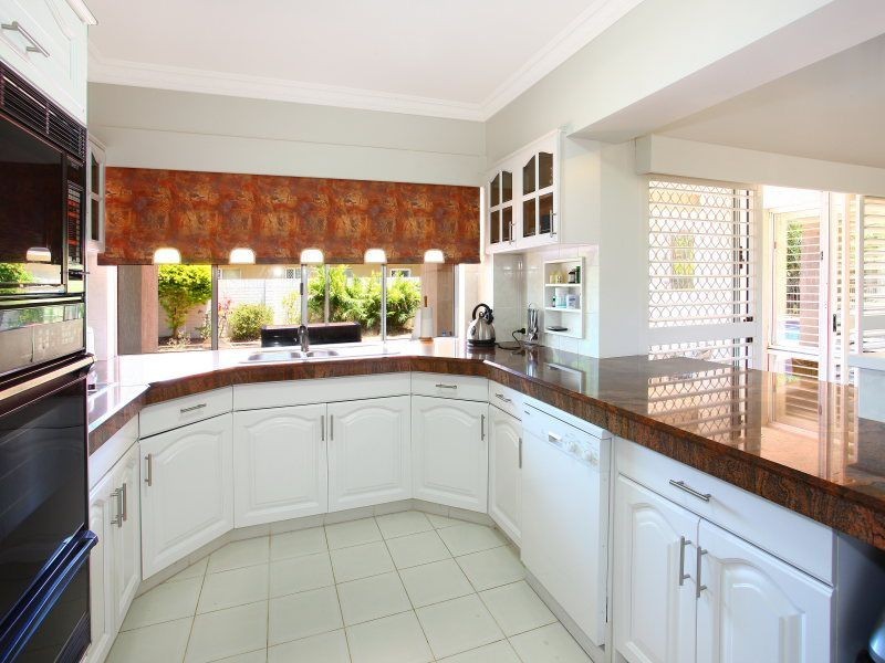 15 Marseille Court, Sorrento QLD 4217