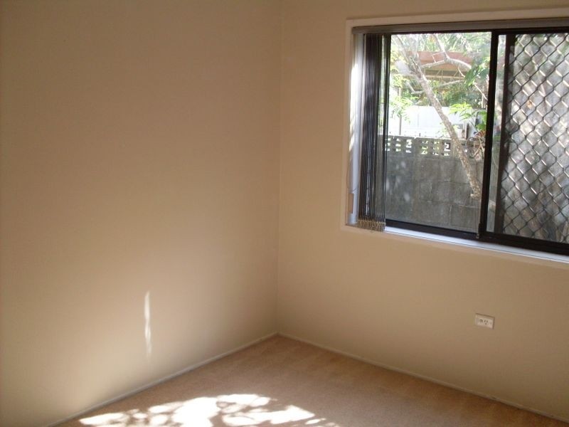 1/21 Cronin Avenue, Main Beach QLD 4217
