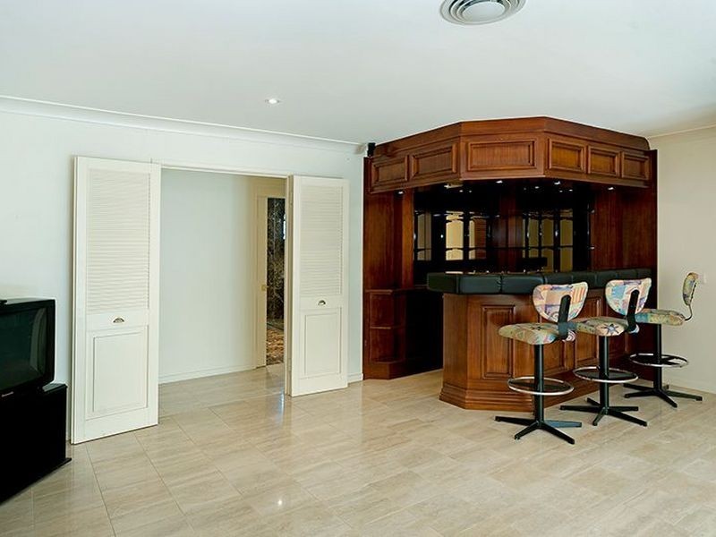 39 Boomerang Crescent, Sorrento QLD 4217