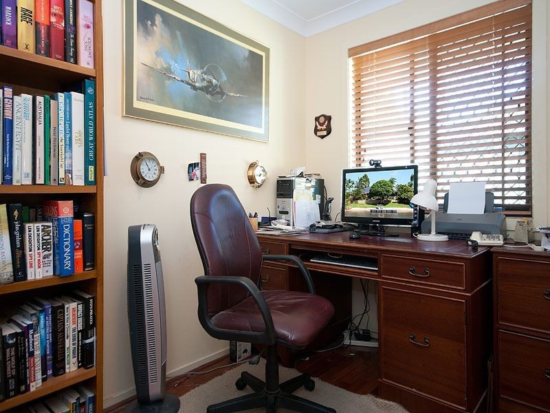 9 Nootka Court, Broadbeach Waters QLD 4218