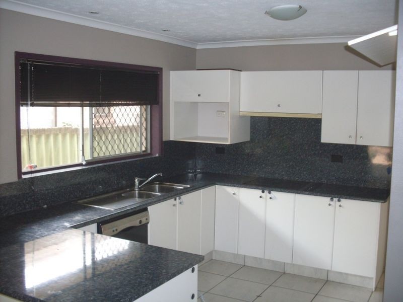 39 Allawah Street, Sorrento QLD 4217