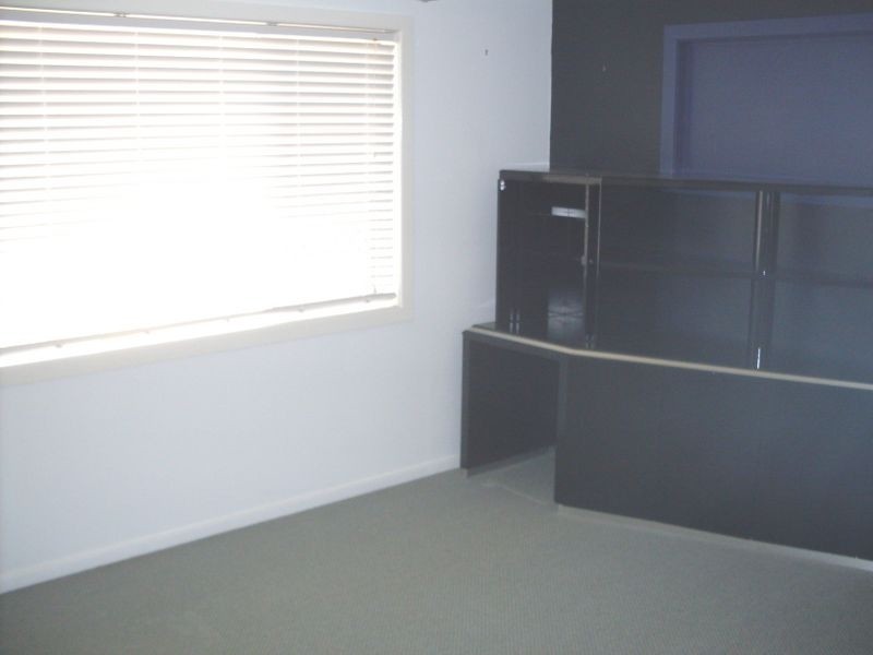 39 Allawah Street, Sorrento QLD 4217