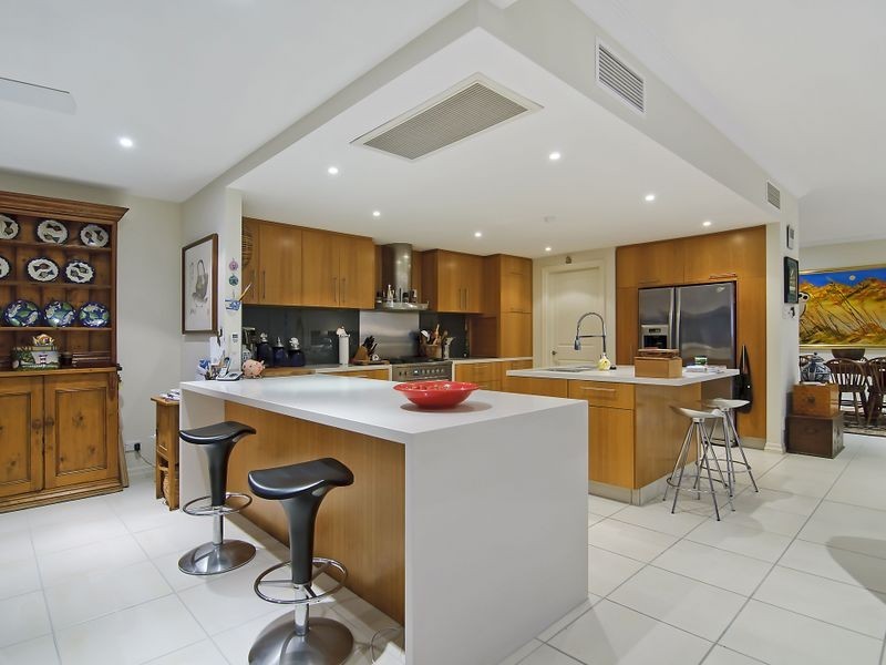 8101 The Circle, Sanctuary Cove QLD 4212