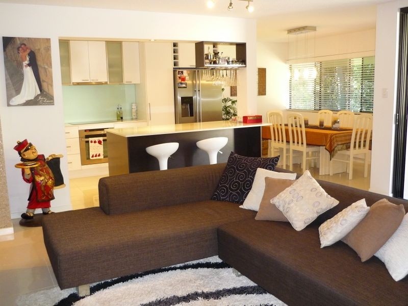 6/22 Rudd Street, Broadbeach Waters QLD 4218