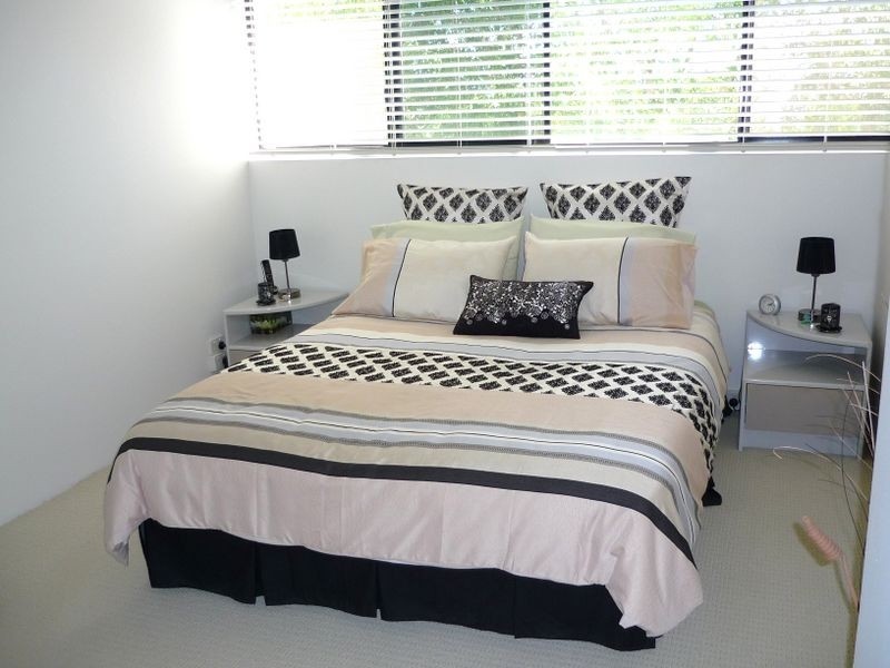 6/22 Rudd Street, Broadbeach Waters QLD 4218