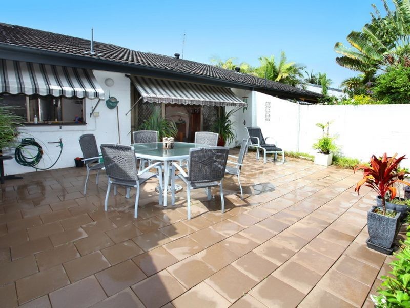 27/9 Freyburg Street (Seven Oaks North), Sorrento QLD 4217