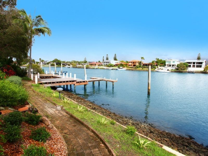 27/9 Freyburg Street (Seven Oaks North), Sorrento QLD 4217