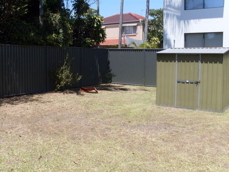 12 Skiff Street, Southport QLD 4215