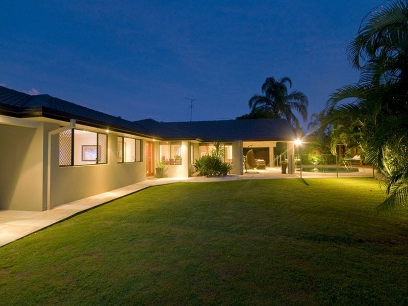 3 Tain Court, Sorrento QLD 4217