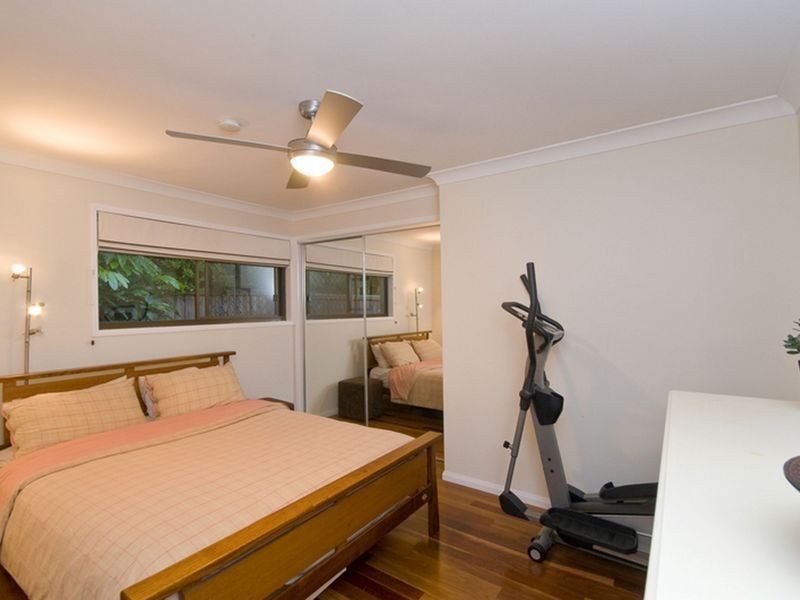 3 Tain Court, Sorrento QLD 4217
