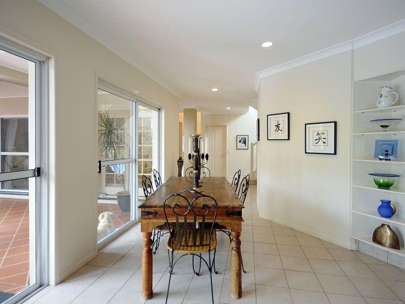 7 Cheval Court, Benowa Waters QLD 4217