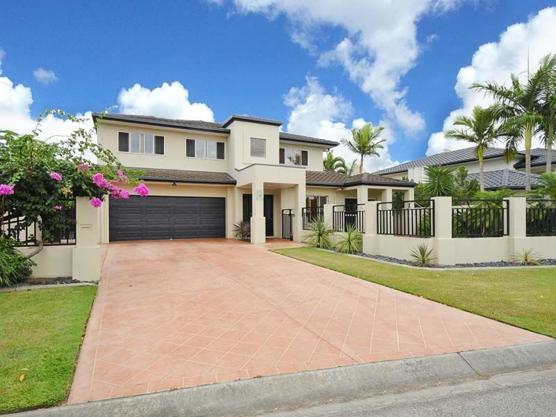 7 Cheval Court, Benowa Waters QLD 4217