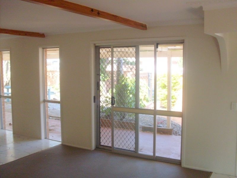 1 McCleary Street, Sorrento QLD 4217