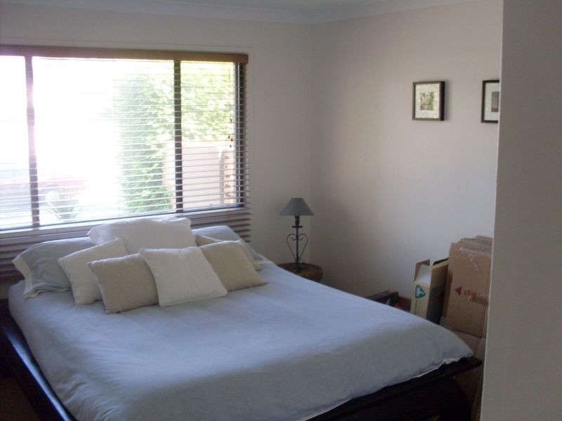 40 Brindisi Avenue, Isle Of Capri QLD 4217