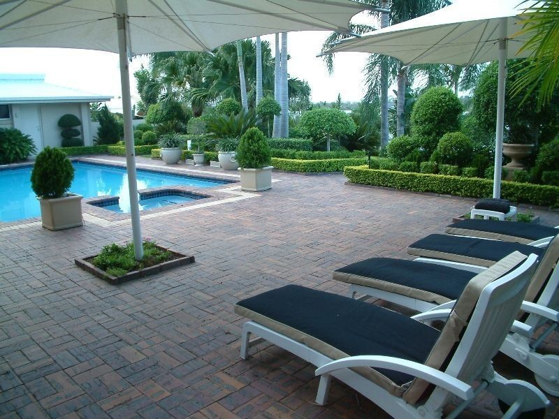5694 Observation Crescent, Sanctuary Cove QLD 4212