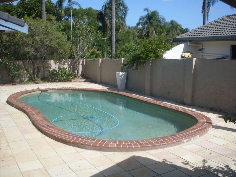 40 Cypress Drive, Broadbeach Waters QLD 4218