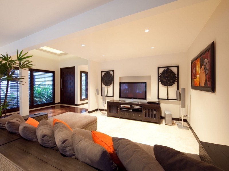 30 Remo Street, Isle Of Capri QLD 4217