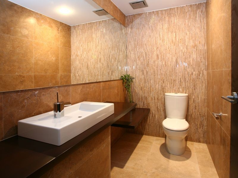 30 Remo Street, Isle Of Capri QLD 4217