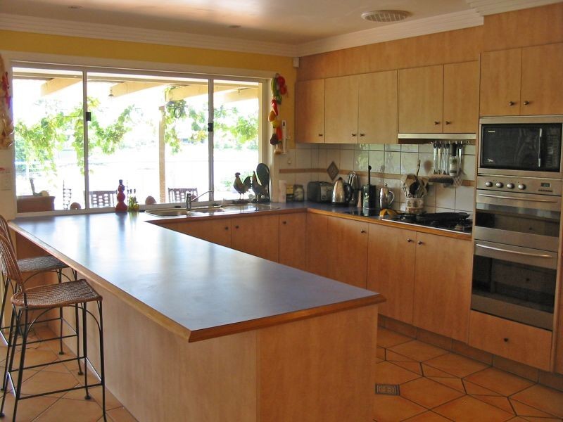 3 Chale Court, Sorrento QLD 4217