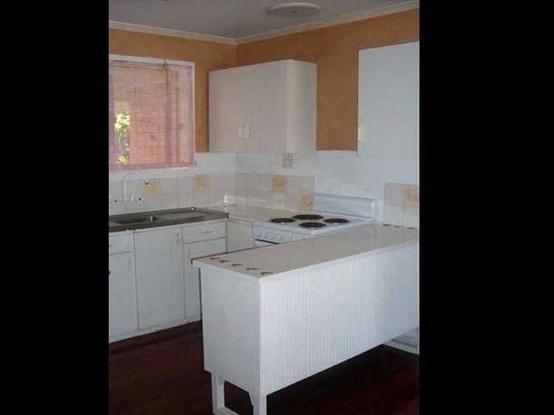 4/19 Cronin Avenue, Main Beach QLD 4217