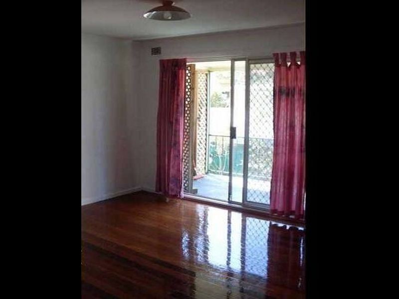 4/19 Cronin Avenue, Main Beach QLD 4217