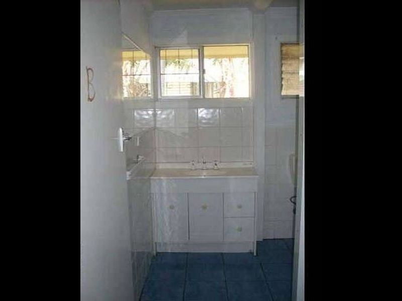 4/19 Cronin Avenue, Main Beach QLD 4217