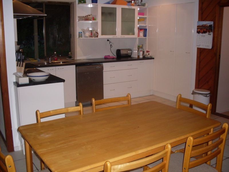 61 Dunkeith Avenue, Benowa QLD 4217