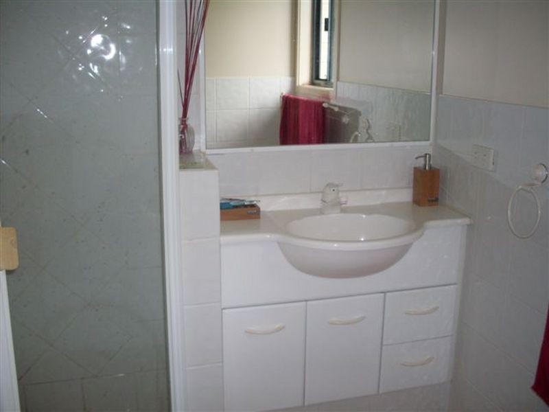 10/118 Ridgeway Avenue, Southport QLD 4215