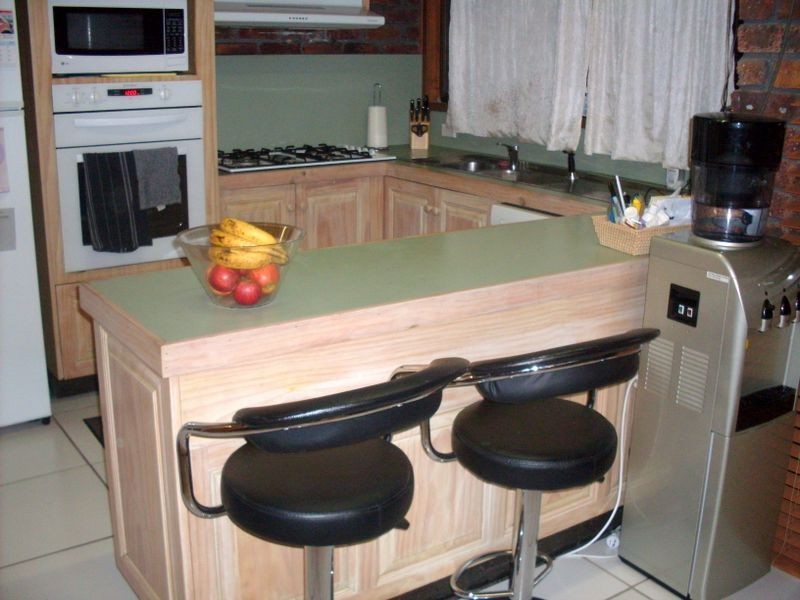 13a Cronin Avenue, Main Beach QLD 4217