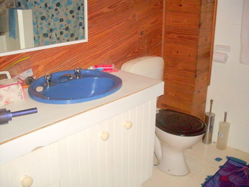 13b Cronin Avenue, Main Beach QLD 4217