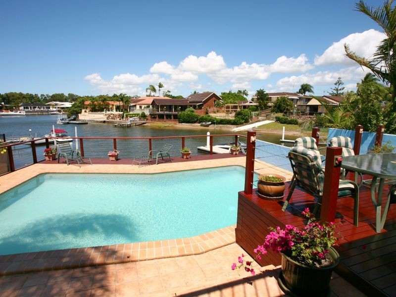 66 Boomerang Crescent, Sorrento QLD 4217