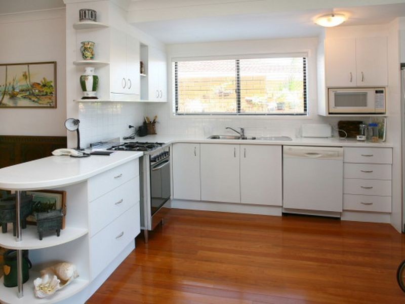 66 Boomerang Crescent, Sorrento QLD 4217