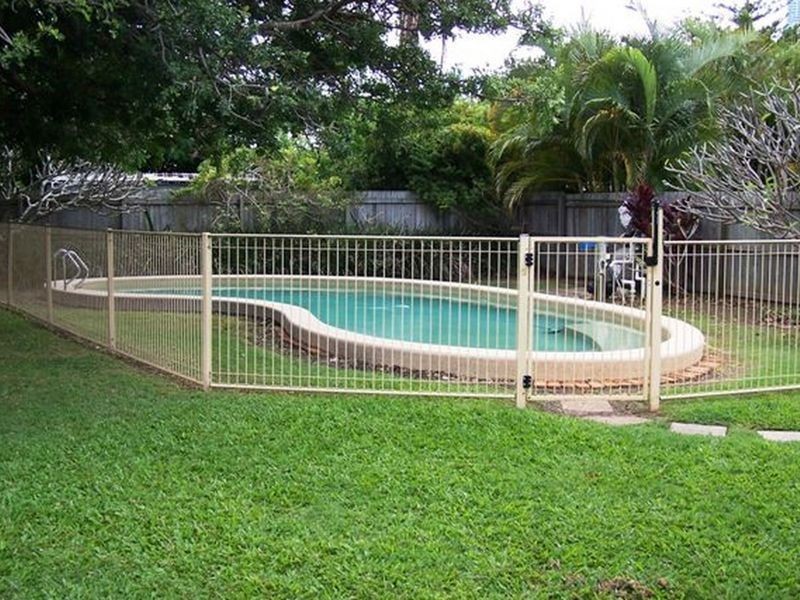 Isle Of Capri QLD 4217